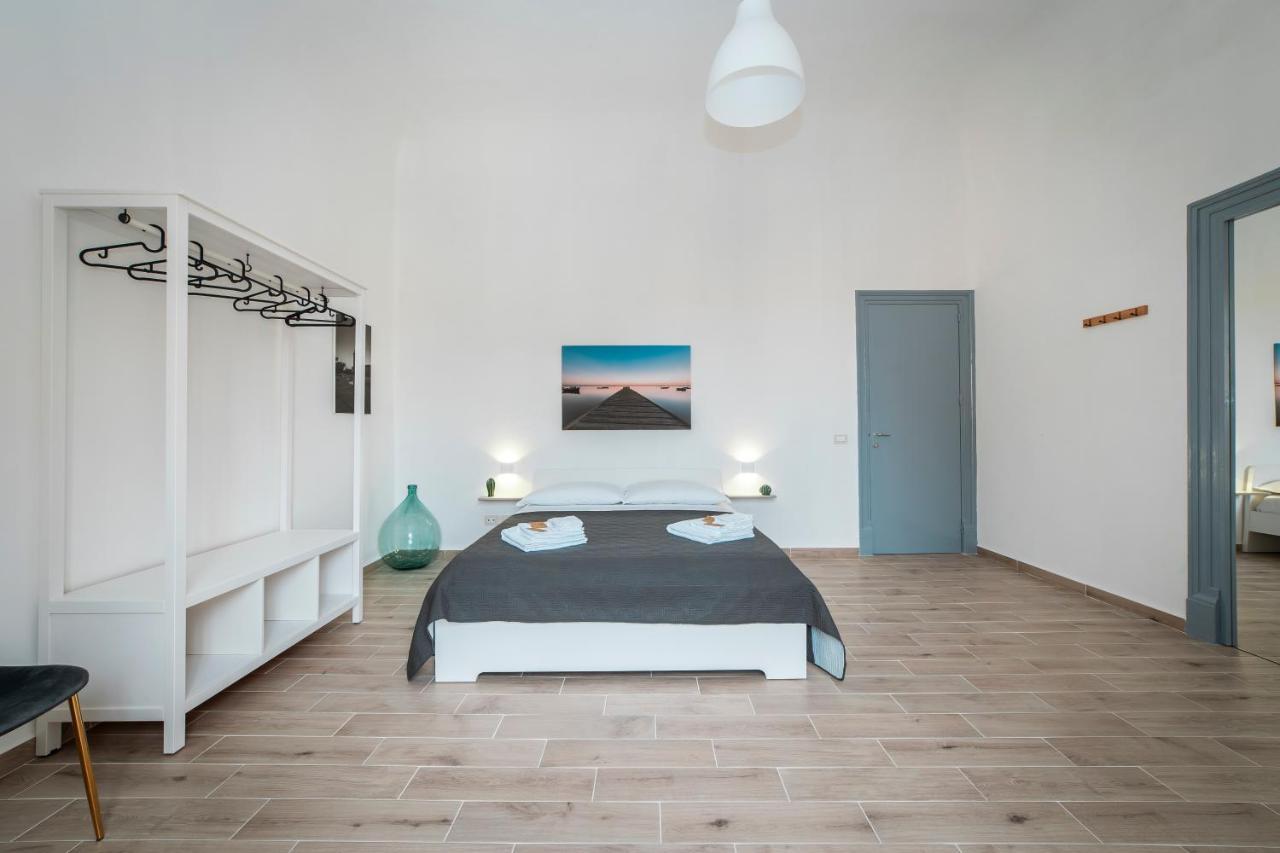 I Balconi Di Porta Mazara Panzió Marsala Kültér fotó