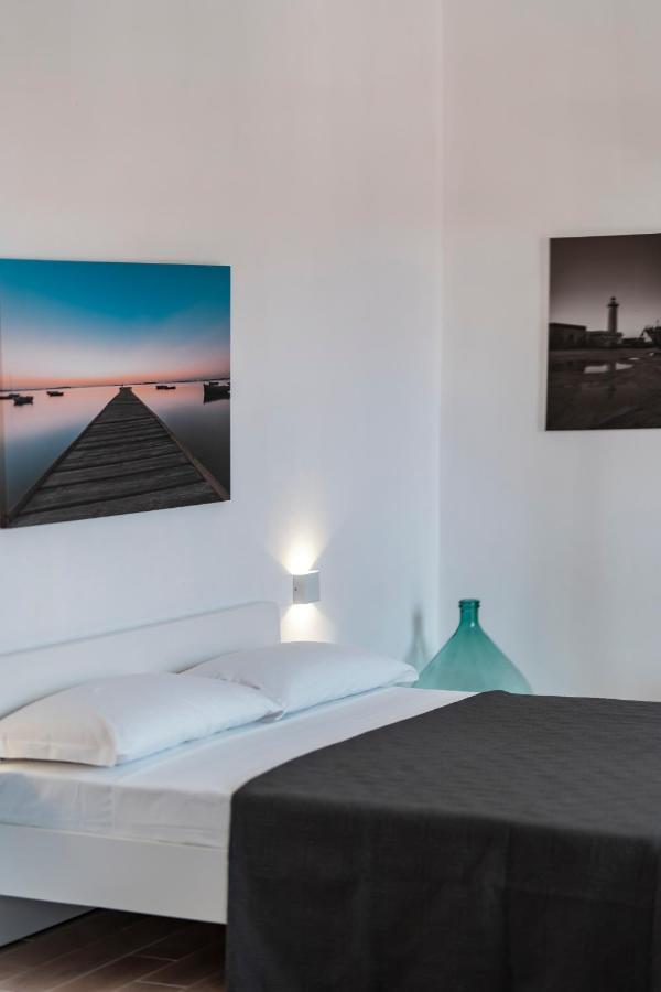 I Balconi Di Porta Mazara Panzió Marsala Kültér fotó
